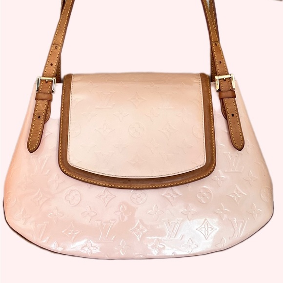 Authentic Louis Vuitton Vernis Biscayne Bay GM in excellent condition w/ addons - Picture 2 of 16